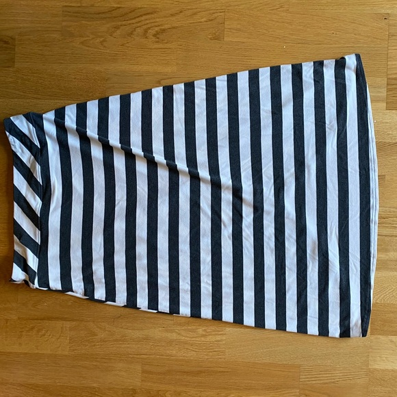 Athleta skirt grey and white - Picture 4 of 4